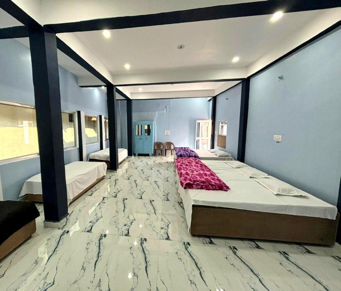 Shree Valmiki Home Stay Ayodhya Exterior foto